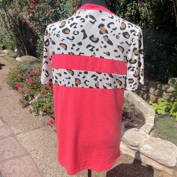 Sunshine & Rodeos, short sleeve, Coral, Top, Size S - Picture 2 of 4